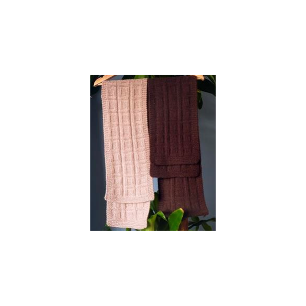 Lotus CASHMERE ARAN farge 821 Himmelbl